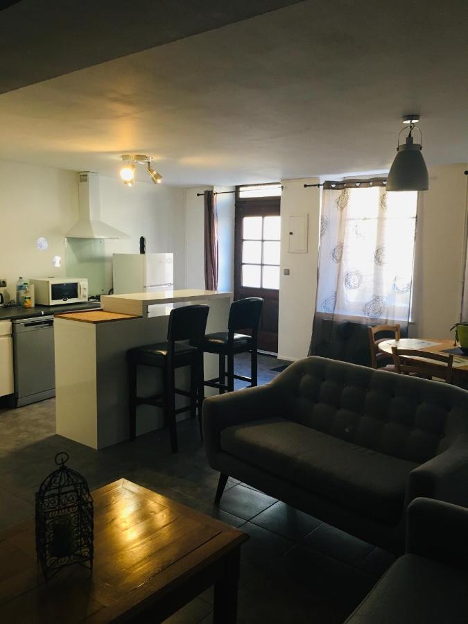 Gite De Vac'S Et D'Affaires A Monthermé Kültér fotó